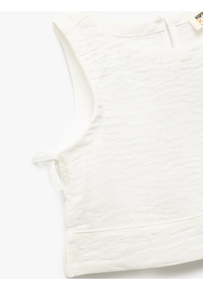 Koton Bisiklet Yaka Dokulu Kolsuz Crop Bluz Beyaz 5skg60140aw Beyaz