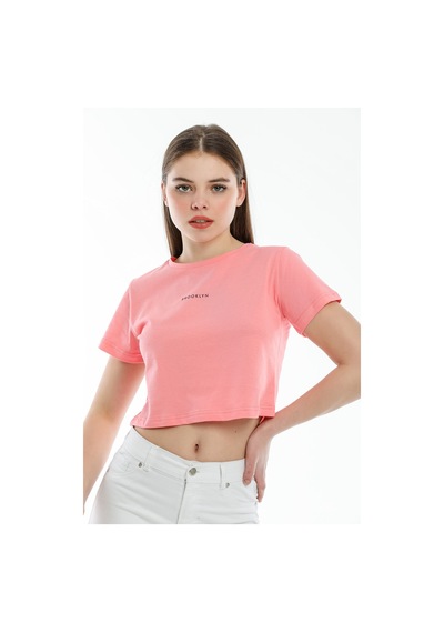Kadın Bisiklet Yaka Regular Fit Brookyn Baskılı Tişort Spr21y14 001