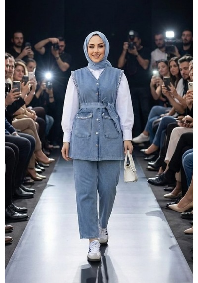Hb Harma Time Butik Kadın Taş İşlemeli Kuşaklı Yelek-pantolon Açık Kot Mavi İkili Takım Açık Mavi