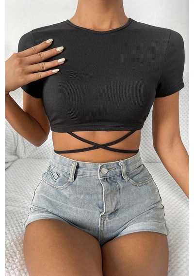Beru Kadın Siyah Yarım Kol Çapraz Bağlamalı Crop Top Bluz L - XL