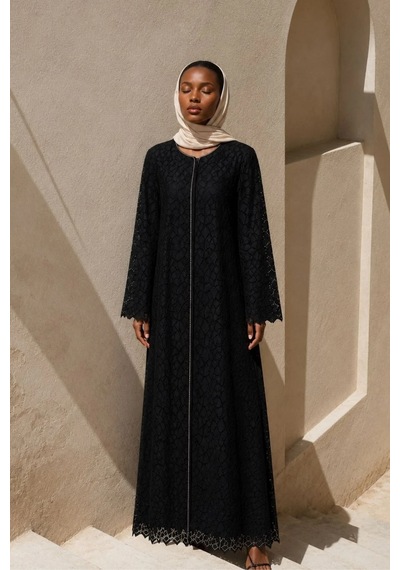Nazzain Siyah Dantel İşlemeli Abaya Takımı Çok Renkli