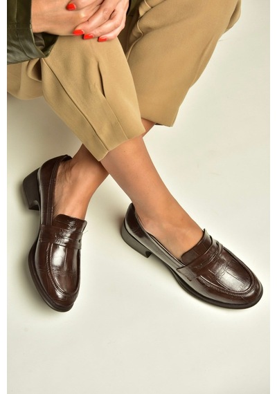 Fox Shoes Z820066211 Kahverengi Kroko Baskılı Kalın Topuklu Loafer Ayakkabı