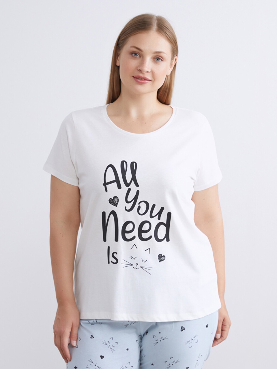 Lcw Dream Mavi Büyük Beden Bisiklet Yaka Baskılı Kadın Pijama Takımı