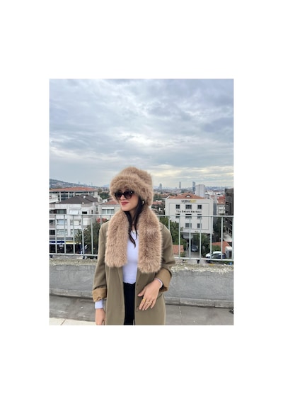 Mollycrush Kadın Suni Kürk Şapka Ve Atkı Seti Yumuşak Dokulu, Soğuk Havalar İçin Lüks & Şık Görünüm Camel Mollycrush Kadın Suni Kürk Şapka Ve Atkı Seti Yumuşak Dokulu, Soğuk Havalar İçin Lüks & Şık Görünüm Camel