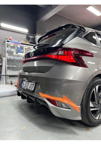 Hyundai İ20 2022 Arka Difüzör Plastik