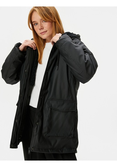 Koton Kapüşonlu Outdoor Mont Fermuarlı Çıtçıt Düğmeli Kapaklı Cepli Siyah 4wak00217ew 4WAK00217EW999 Siyah Koton Kapüşonlu Outdoor Mont Fermuarlı Çıtçıt Düğmeli Kapaklı Cepli Siyah 4wak00217ew 4WAK00217EW999 Siyah