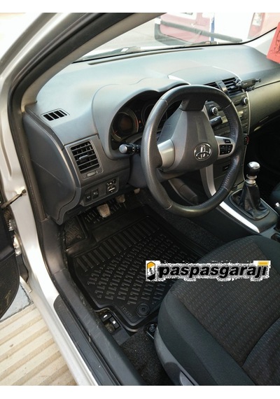 Toyota Uyumlu Corolla Sedan 3D Havuzlu Paspas 2006-2013 Arası