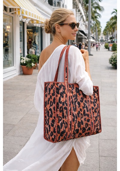 İcone Bag Patch Yama Desen Baskılı Kapitoneli Plaj Çantası, İçi Çizgili Baskılı Shopper Çanta, Pembe Plaj Çantası Leopar