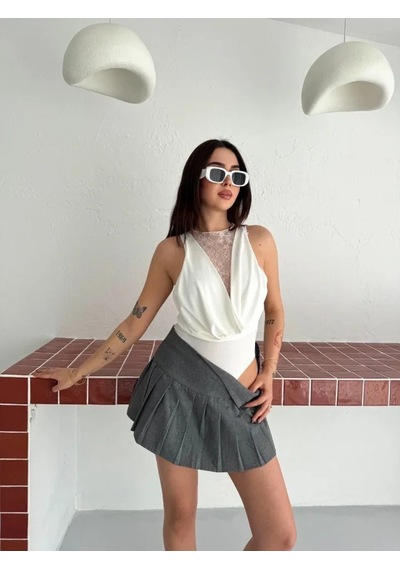 Efnaz Style Dantel Detaylı Derin Dekolte Body Şık Kolsuz Yazlık Bodysuit - Beyaz