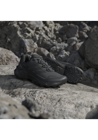 Adidas Terrex Skychaser Ax5 W Kadın Siyah Outdoor Ayakkabı Jq2225 1774399 Siyah Adidas Terrex Skychaser Ax5 W Kadın Siyah Outdoor Ayakkabı Jq2225 1774399 Siyah