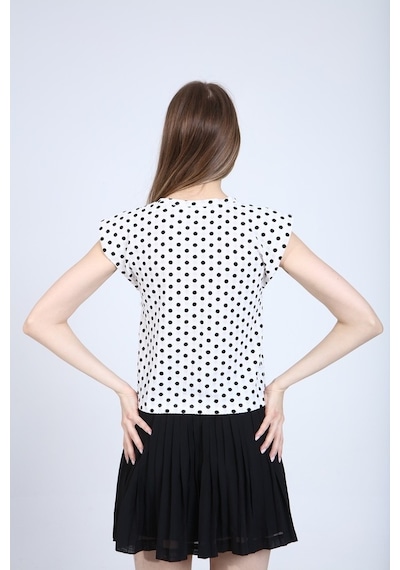 Neslice Kadın Puantiyeli Vatkalı T-Shirt Siyah