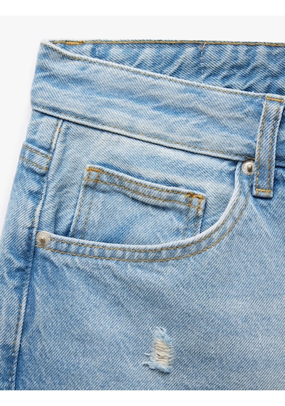 Koton Pamuklu Yırtık Detaylı Bermuda Slim Fit Jean Şort Orta İndigo 5sam40005ıd İndigo