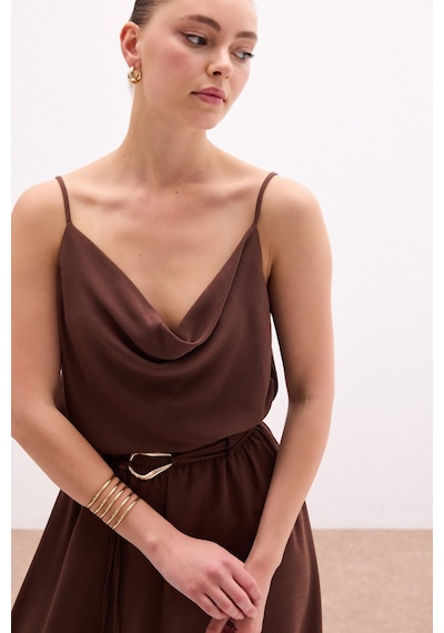 Sateen Degaje Yaka Dökümlü Bluz - Kahve-136055 Kahve