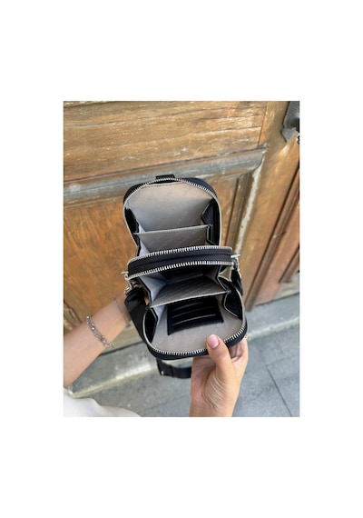 Just Polo Kadın Yeni Sezon Çapraz Askılı Cüzdan Bölmeli Çok Gözlü Lüks Vücut Çantası Ebat : 14 X 20 Cm Siyah 01743178