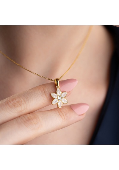 Vaoov 925 Ayar Gümüş Damla Taşlı Gold Çiçek Kolye Altın