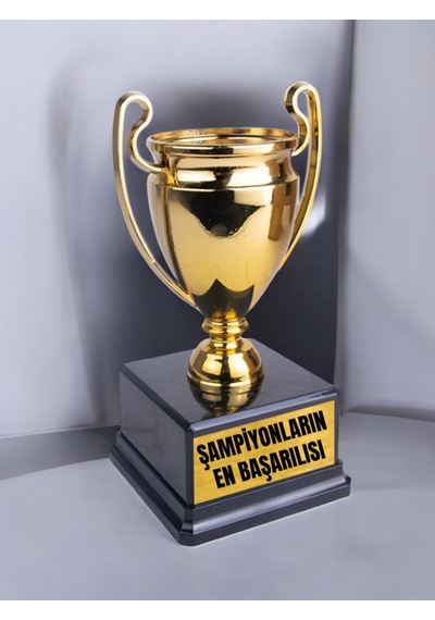 Şampiyonların En Başarılısı 23 Cm Hediye - 12 Yaş Kıza Hediye, 12 Yaş Erkek Çocuğa Hediye