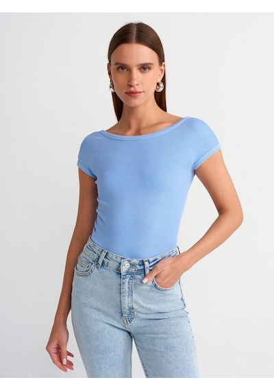 Dilvin Sırt Detaylı Soluk Efektli T-shirt Mavi