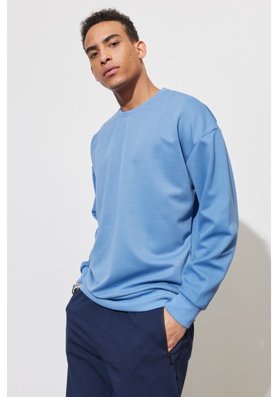 AC&Co / Altınyıldız Classics Erkek İndigo Oversize Fit Bol Kesim Bisiklet Yaka Düz Sweatshirt 4A5221200005INDS İndigo AC&Co / Altınyıldız Classics Erkek İndigo Oversize Fit Bol Kesim Bisiklet Yaka Düz Sweatshirt 4A5221200005INDS İndigo
