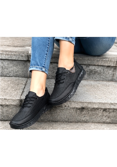 Castle Black 22425 Kadın Hakiki Deri Silikon Taban Günlük Comfort Ayakkabı Siyah