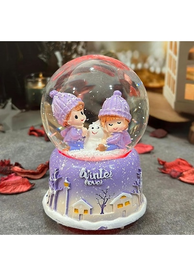 Winter Love Temalı Orta Boy Işıklı Müzikli Kar Küresi