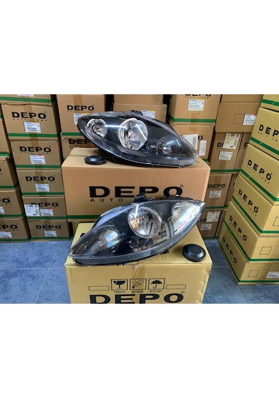 Seat Leon Makyajsız 2006-2009 Arası Depo Sağ Ve Sol Far Takım 5p1941005e / 5p1941006e
