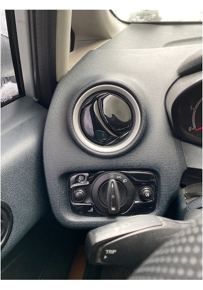 Ford Fiesta Konsol/Maun Kaplama (521803815)