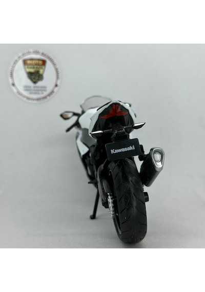 Kawasaki Ninja Zx-6r 1:12 Diecast Motosiklet Model Lisanslı Metal Maket Oyuncak & Biblo