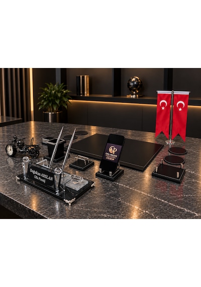 Ofis Prestiji 13 Parça Kristal İsimlikli Kişiye Özel Türk Bayraklı Premium Sümen Takımı Siyah