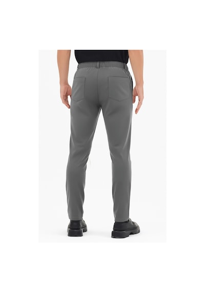 Erkek Motion Streç Kumaş Relaxed Beli Lastikli Jogger Pantolon Koyu Gri M701-r0140002-04 Koyu Gri Erkek Motion Streç Kumaş Relaxed Beli Lastikli Jogger Pantolon Koyu Gri M701-r0140002-04 Koyu Gri