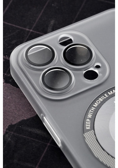 Apple Uyumlu iPhone 13 Pro Max Uyumlu Beyaz Renkli Yarı Şeffaf İnce Sert Kapak Kılıf Kamera Lens Korumalı Beyaz -