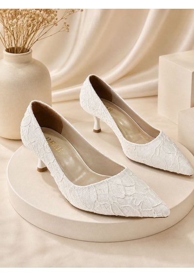 Dabab Shoes Leyla Kadın Beyaz Sivri Burun Dantel Desenli 5 Cm İnce Topuklu Stiletto Ayakkabı Dabab Shoes Leyla Kadın Beyaz Sivri Burun Dantel Desenli 5 Cm İnce Topuklu Stiletto Ayakkabı