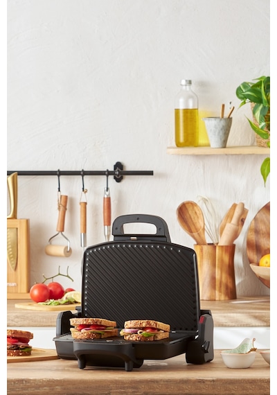 Homend Toastbuster 1337H Çıkarılabilir Plakalı 4 Ekmekli 1800 W Tost Makinesi