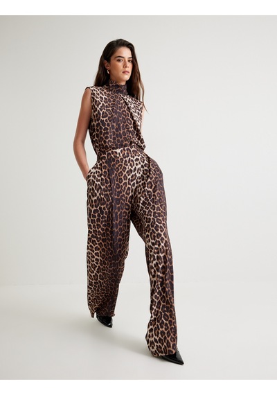 Koton Leopar Desenli Palazzo Pantolon Cepli Viskoz Kumaş Pile Detaylı Bej Desenli 5wak40066uw Ekru Koton Leopar Desenli Palazzo Pantolon Cepli Viskoz Kumaş Pile Detaylı Bej Desenli 5wak40066uw Ekru