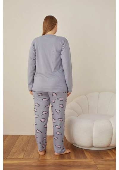 Boyraz Lindros Kadın Pamuklu Düğme Yaka Raporlu İnterlok Battal Pijama Takımı 05102 - 1 Adet Gri Boyraz Lindros Kadın Pamuklu Düğme Yaka Raporlu İnterlok Battal Pijama Takımı 05102 - 1 Adet Gri