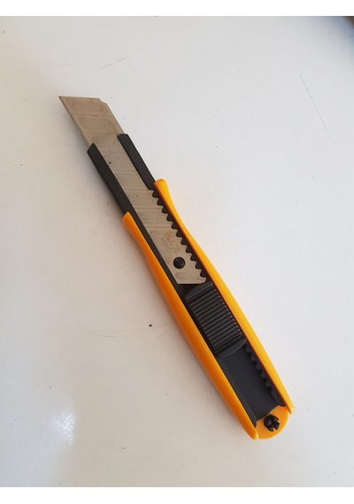 Nsp Maket Bıçağı Metal Gövdeli Falçata 18mm