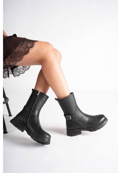 Analin Shoes Kadın Hakiki Deri Kemer Detaylı Günlük Bot Siyah