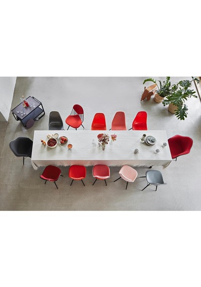 Eames Plastik Koltuk Re Daw, Vitra, Charles & Ray Eames, Geri Dönüştürülmüş Malzeme Kırmızı