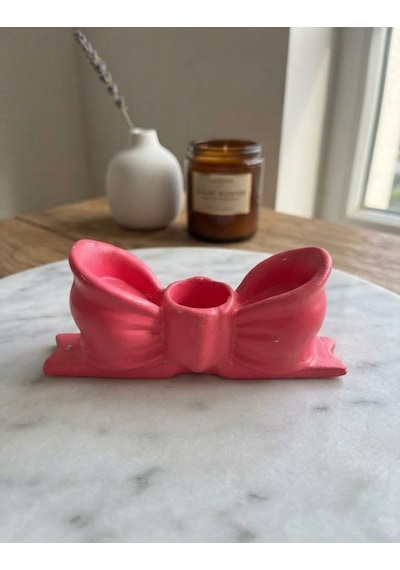 Pembe Fiyonk Tasarım Dekoratif Şamdan Coquette Tarzı Mumluk Mum Dahil Değildir