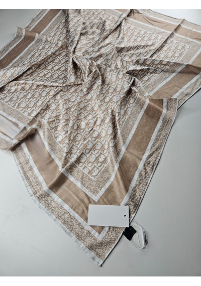 Miorel Scarfs Harf Tema Çift Taraflı Vual İpek Eşarp Silk Scarf Hijab Aksesuar Fular Gold