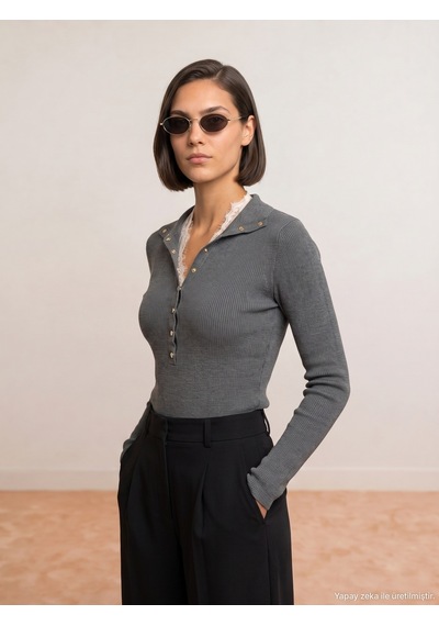 Dilvin 10686 Dik Yaka Çıtçıtlı Triko Kazak-füme