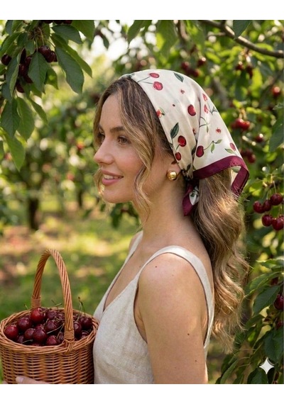 Trend Dokunuş Kadın 50-50 Saten Kirazlı Fular Bandana Kırmızı