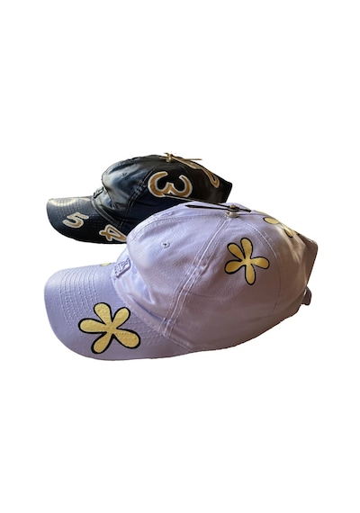 Antartidee Şapka Tasarımlı Duvar Saati / Little Hat Lila - Siyah