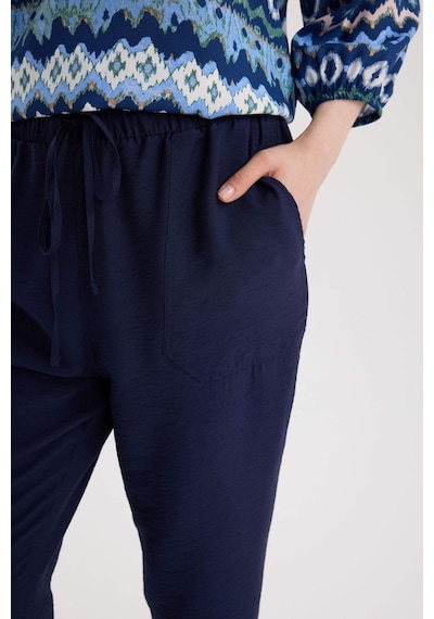 DeFacto Harem Basic Düz Paça Pantolon E5760AX25SPNV251