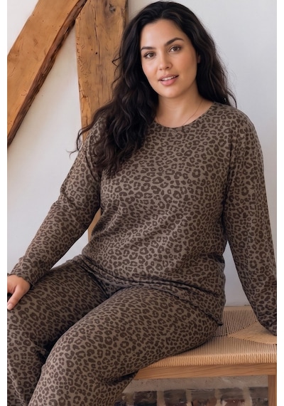 Siyah İnci Desenli Büyük Beden Battal Boy Viskon Örme Pijama Takım 26224868 Leopar Siyah İnci Desenli Büyük Beden Battal Boy Viskon Örme Pijama Takım 26224868 Leopar