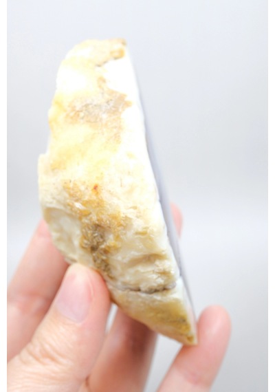 Nadir Turuncu Dendrit Merlinit Cilalanmış Yarım - Açık Mavi Dendritik Opal