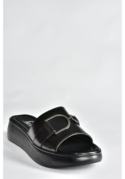 Fox Shoes Siyah Hakiki Deri Yüksek Tabanlı Günlük Kadın Terlik P291049403