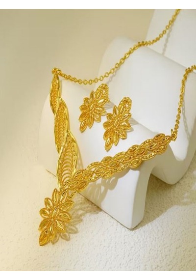 24k Altın Kaplama Çiçekli Etnik Kolye Ve Küpe Takı Seti Altın