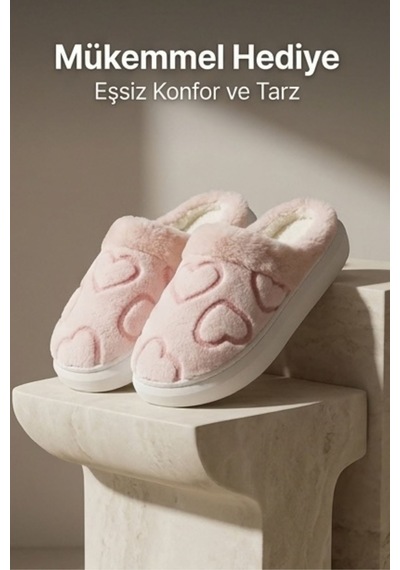 Unisex Ultra Hafif Yumuşak Peluş Kaymaz Taban Anne Çocuk Misafir Pembe Kalp Desenli Ev Terliği 5808 Unisex Ultra Hafif Yumuşak Peluş Kaymaz Taban Anne Çocuk Misafir Pembe Kalp Desenli Ev Terliği 5808