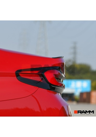 Bmw G30 M5 Spoiler Parlak Siyah