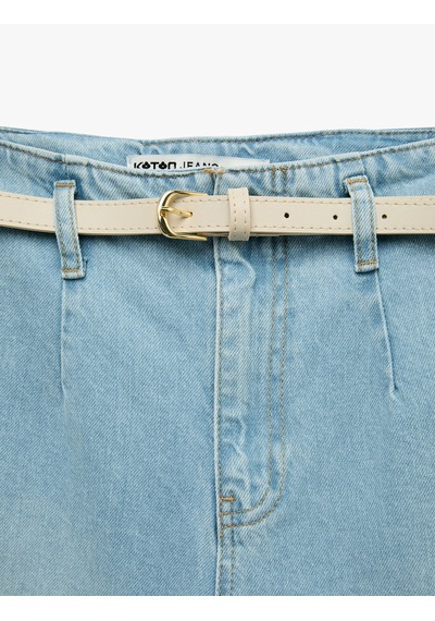 Koton Yüksek Bel Pamuklu Kemerli Kısa Geniş Paça Denim Pantolon - Wide Leg Jean Bleach 6sal40096md Açık Mavi Koton Yüksek Bel Pamuklu Kemerli Kısa Geniş Paça Denim Pantolon - Wide Leg Jean Bleach 6sal40096md Açık Mavi